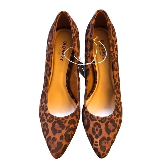 Old Navy Shoes - NWOB Old Navy Leopard Pattern Herls